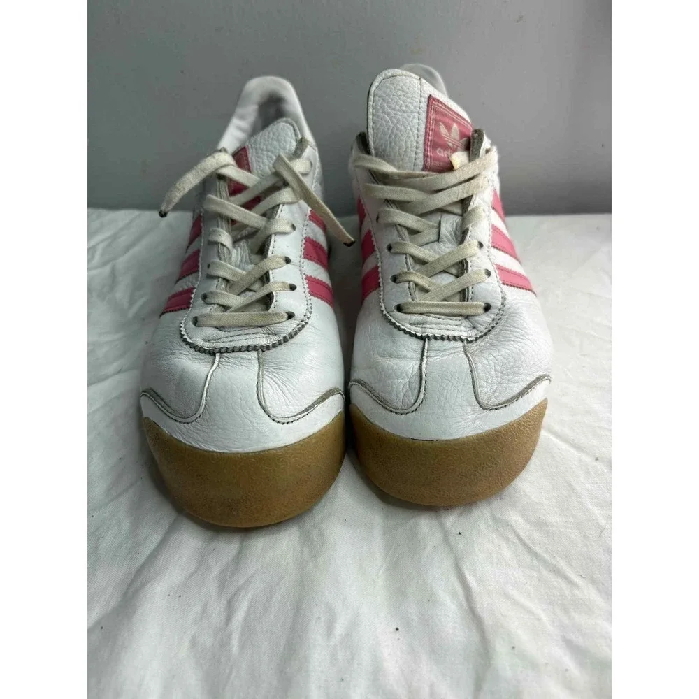 Adidas Samoa pink and white preppy shoe size 6